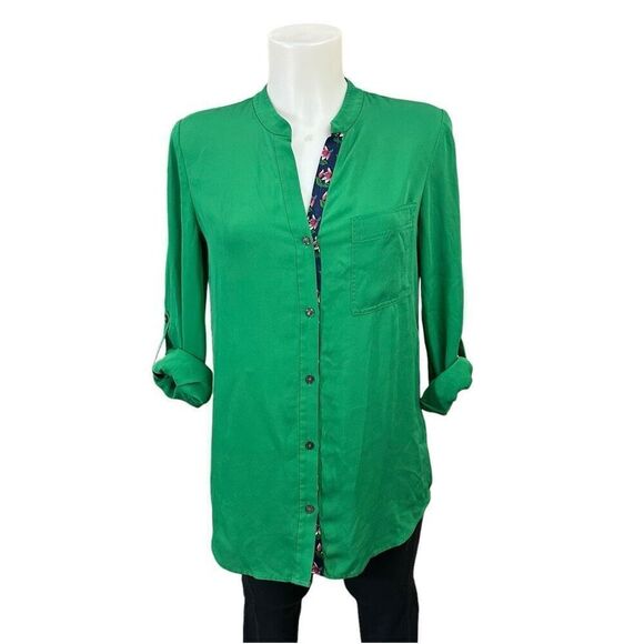 Diane Von Furstenberg Green 100% Silk Buttondown Longsleeve Shirt Rolltab sz 2 - Picture 1 of 10